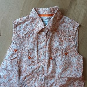 Sleeveless Panhandle snap front shirt